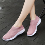 Moipheng 2019 Women Sneakers Vulcanized Shoes Sock Sneakers Women Summer Slip On Flat Shoes Women Plus Size Loafers Walking Flat